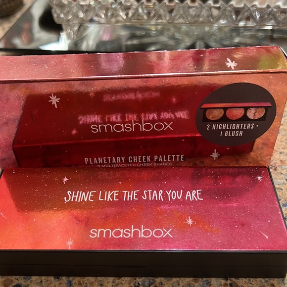 SMASHBOX Planetary Cheek Palette❤️💕 - Picture 4 of 5